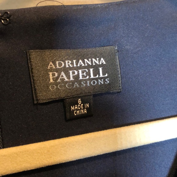Adrianna Papell Navy Blue Gown Size 6 - Picture 3 of 8